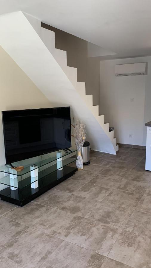 Appartement Rue De Provence อาวีญง ภายนอก รูปภาพ